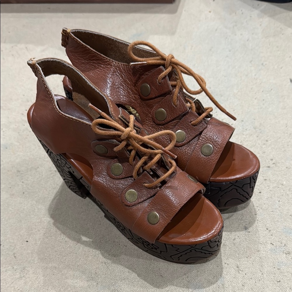 Brown Leather Platform Sandals